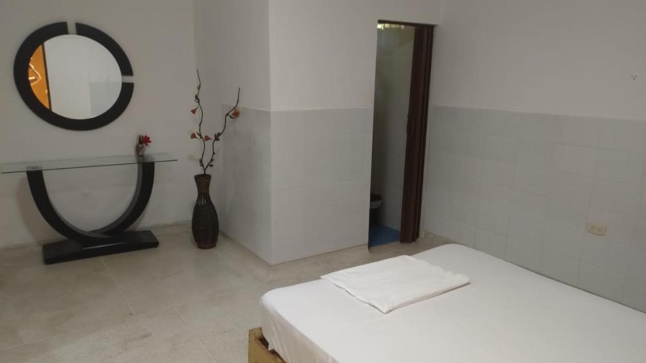 Hostal Baruch 伯里塔卡 外观 照片